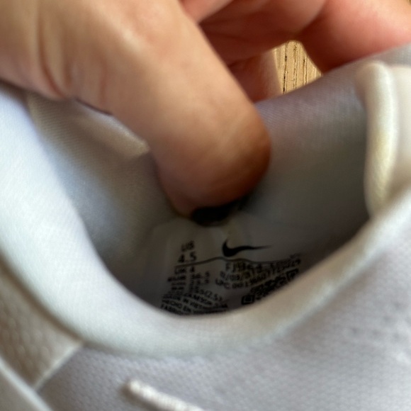 Kobe Bryant VIII Protro - Picture 7 of 8